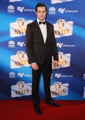 09182018_-_Evita_Opening_Night_-_Arrivals_001.jpg