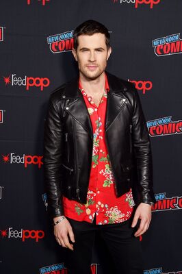 10052019_-_STARZ_Outlander_At_NYCC_2019_009.jpg