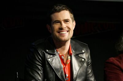 10052019_-_STARZ_Outlander_At_NYCC_2019_023.jpg