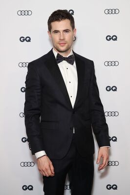 11282019_-_GQ_Men_Of_The_Year_Awards_2019_-_Arrivals_001.jpg