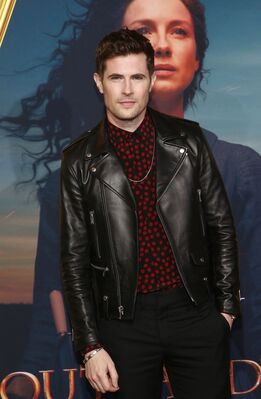02132020_-_Starz_Premiere_Event_For_Outlander_Season_5_038.jpg