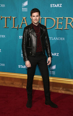 02132020_-_Starz_Premiere_Event_For_Outlander_Season_5_045.jpg