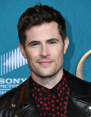 02132020_-_Starz_Premiere_Event_For_Outlander_Season_5_057.jpg