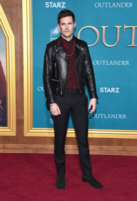 02132020_-_Starz_Premiere_Event_For_Outlander_Season_5_058.jpg