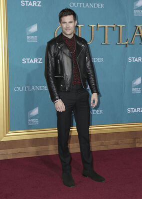 02132020_-_Starz_Premiere_Event_For_Outlander_Season_5_067.jpg