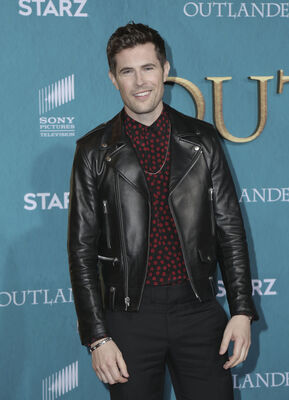 02132020_-_Starz_Premiere_Event_For_Outlander_Season_5_072.jpg