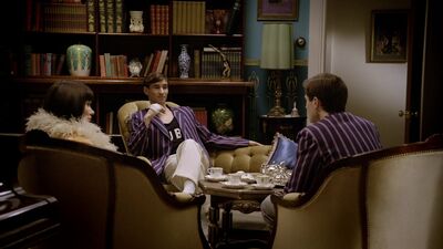 MISS_FISHERS_MURDER_MYSTERIES_-_E1X02_MURDER_ON_THE_BELLARATE_TUNNEL_045.jpg