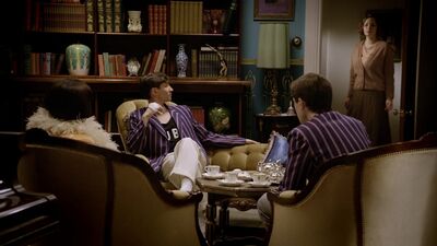 MISS_FISHERS_MURDER_MYSTERIES_-_E1X02_MURDER_ON_THE_BELLARATE_TUNNEL_082.jpg