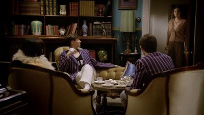 MISS_FISHERS_MURDER_MYSTERIES_-_E1X02_MURDER_ON_THE_BELLARATE_TUNNEL_087.jpg