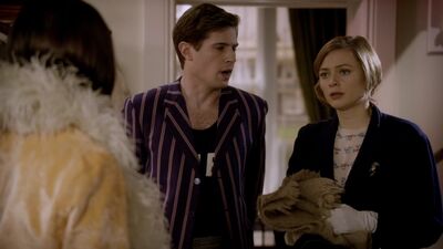 MISS_FISHERS_MURDER_MYSTERIES_-_E1X02_MURDER_ON_THE_BELLARATE_TUNNEL_121.jpg