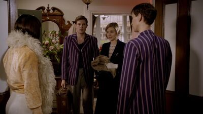 MISS_FISHERS_MURDER_MYSTERIES_-_E1X02_MURDER_ON_THE_BELLARATE_TUNNEL_150.jpg
