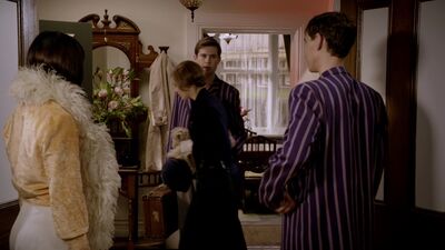 MISS_FISHERS_MURDER_MYSTERIES_-_E1X02_MURDER_ON_THE_BELLARATE_TUNNEL_180.jpg
