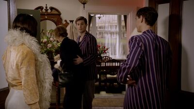 MISS_FISHERS_MURDER_MYSTERIES_-_E1X02_MURDER_ON_THE_BELLARATE_TUNNEL_183.jpg