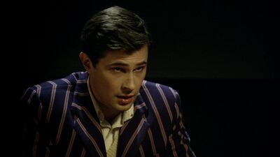 MISS_FISHERS_MURDER_MYSTERIES_-_E1X02_MURDER_ON_THE_BELLARATE_TUNNEL_231.jpg