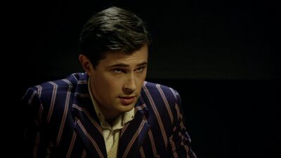 MISS_FISHERS_MURDER_MYSTERIES_-_E1X02_MURDER_ON_THE_BELLARATE_TUNNEL_234.jpg
