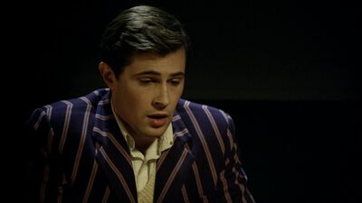 MISS_FISHERS_MURDER_MYSTERIES_-_E1X02_MURDER_ON_THE_BELLARATE_TUNNEL_242.jpg