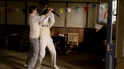 MISS_FISHERS_MURDER_MYSTERIES_-_E1X02_MURDER_ON_THE_BELLARATE_TUNNEL_286.jpg