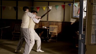 MISS_FISHERS_MURDER_MYSTERIES_-_E1X02_MURDER_ON_THE_BELLARATE_TUNNEL_290.jpg