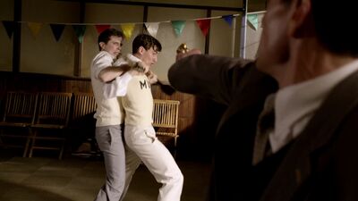 MISS_FISHERS_MURDER_MYSTERIES_-_E1X02_MURDER_ON_THE_BELLARATE_TUNNEL_298.jpg