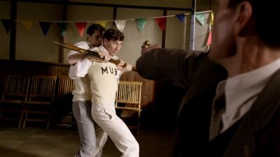 MISS_FISHERS_MURDER_MYSTERIES_-_E1X02_MURDER_ON_THE_BELLARATE_TUNNEL_300.jpg