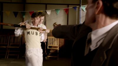 MISS_FISHERS_MURDER_MYSTERIES_-_E1X02_MURDER_ON_THE_BELLARATE_TUNNEL_304.jpg