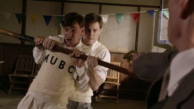 MISS_FISHERS_MURDER_MYSTERIES_-_E1X02_MURDER_ON_THE_BELLARATE_TUNNEL_306.jpg