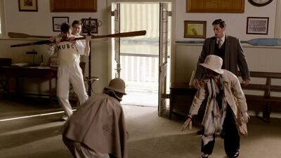 MISS_FISHERS_MURDER_MYSTERIES_-_E1X02_MURDER_ON_THE_BELLARATE_TUNNEL_311.jpg