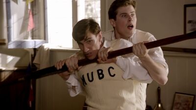 MISS_FISHERS_MURDER_MYSTERIES_-_E1X02_MURDER_ON_THE_BELLARATE_TUNNEL_321.jpg