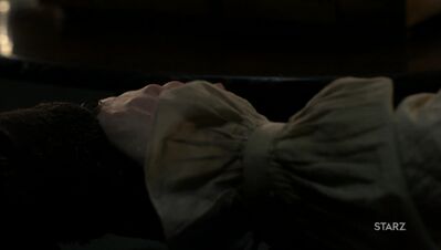 OUTLANDER_-_E3X03_ALL_DEBTS_PAID_1040.jpg