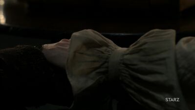 OUTLANDER_-_E3X03_ALL_DEBTS_PAID_1041.jpg