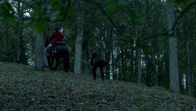 OUTLANDER_-_E3X03_ALL_DEBTS_PAID_1149.jpg