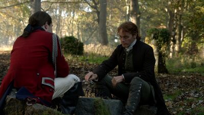 OUTLANDER_-_E3X04_OF_LOST_THINGS_077.jpg