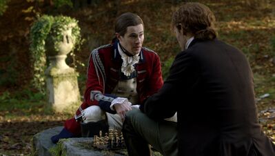 OUTLANDER_-_E3X04_OF_LOST_THINGS_160.jpg