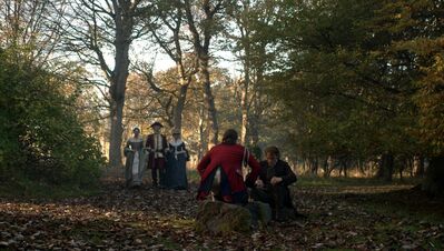 OUTLANDER_-_E3X04_OF_LOST_THINGS_211.jpg