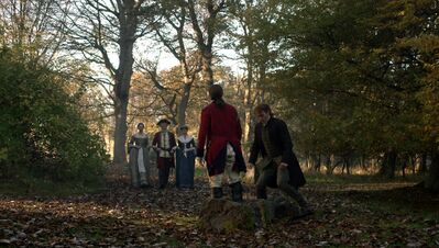 OUTLANDER_-_E3X04_OF_LOST_THINGS_218.jpg