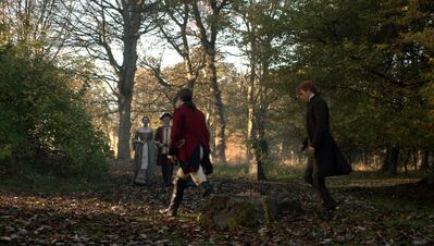 OUTLANDER_-_E3X04_OF_LOST_THINGS_223.jpg