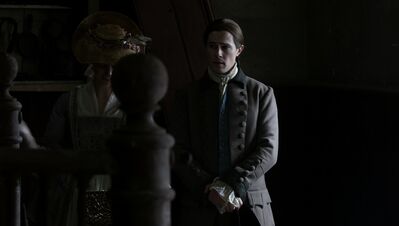 OUTLANDER_-_E3X04_OF_LOST_THINGS_290.jpg