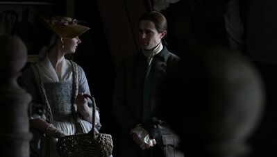 OUTLANDER_-_E3X04_OF_LOST_THINGS_301.jpg