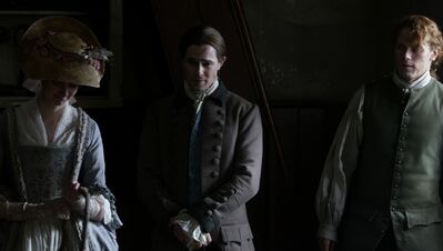 OUTLANDER_-_E3X04_OF_LOST_THINGS_317.jpg