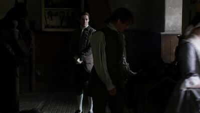OUTLANDER_-_E3X04_OF_LOST_THINGS_327.jpg