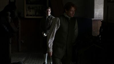 OUTLANDER_-_E3X04_OF_LOST_THINGS_329.jpg
