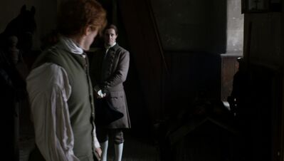 OUTLANDER_-_E3X04_OF_LOST_THINGS_335.jpg