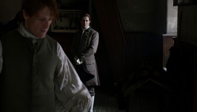 OUTLANDER_-_E3X04_OF_LOST_THINGS_337.jpg