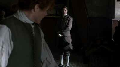 OUTLANDER_-_E3X04_OF_LOST_THINGS_344.jpg