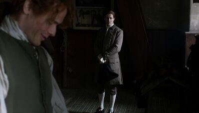 OUTLANDER_-_E3X04_OF_LOST_THINGS_346.jpg