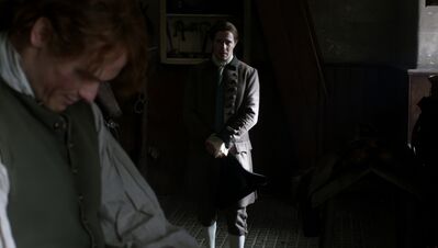 OUTLANDER_-_E3X04_OF_LOST_THINGS_352.jpg