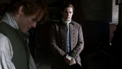 OUTLANDER_-_E3X04_OF_LOST_THINGS_363.jpg