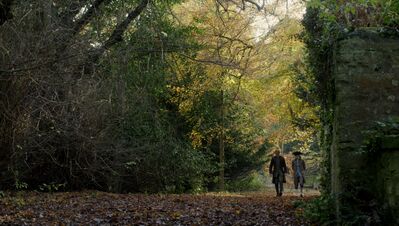 OUTLANDER_-_E3X04_OF_LOST_THINGS_528.jpg