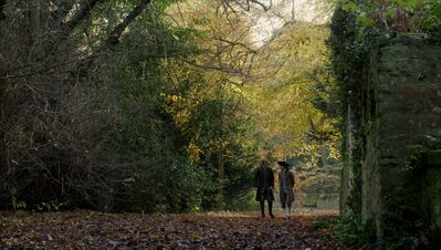 OUTLANDER_-_E3X04_OF_LOST_THINGS_547.jpg