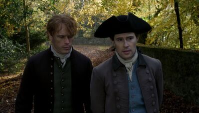 OUTLANDER_-_E3X04_OF_LOST_THINGS_559.jpg